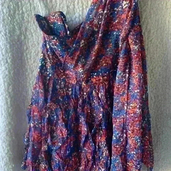 French Connection | Sweetheart strapless OR one shoulder dress with size 6 - Picture 4 of 4